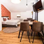 Franzls Panorama 아파트 *