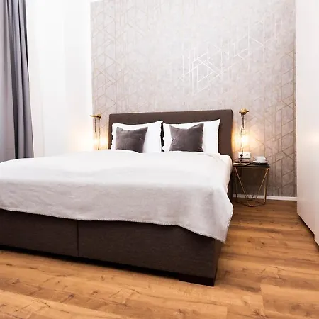 Franzls Panorama * 巴德加斯坦